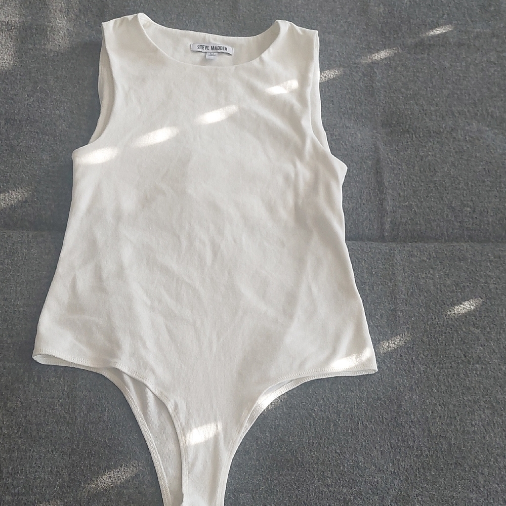 Steve Madden Nico ivory high neck bodysuit‎ Medium